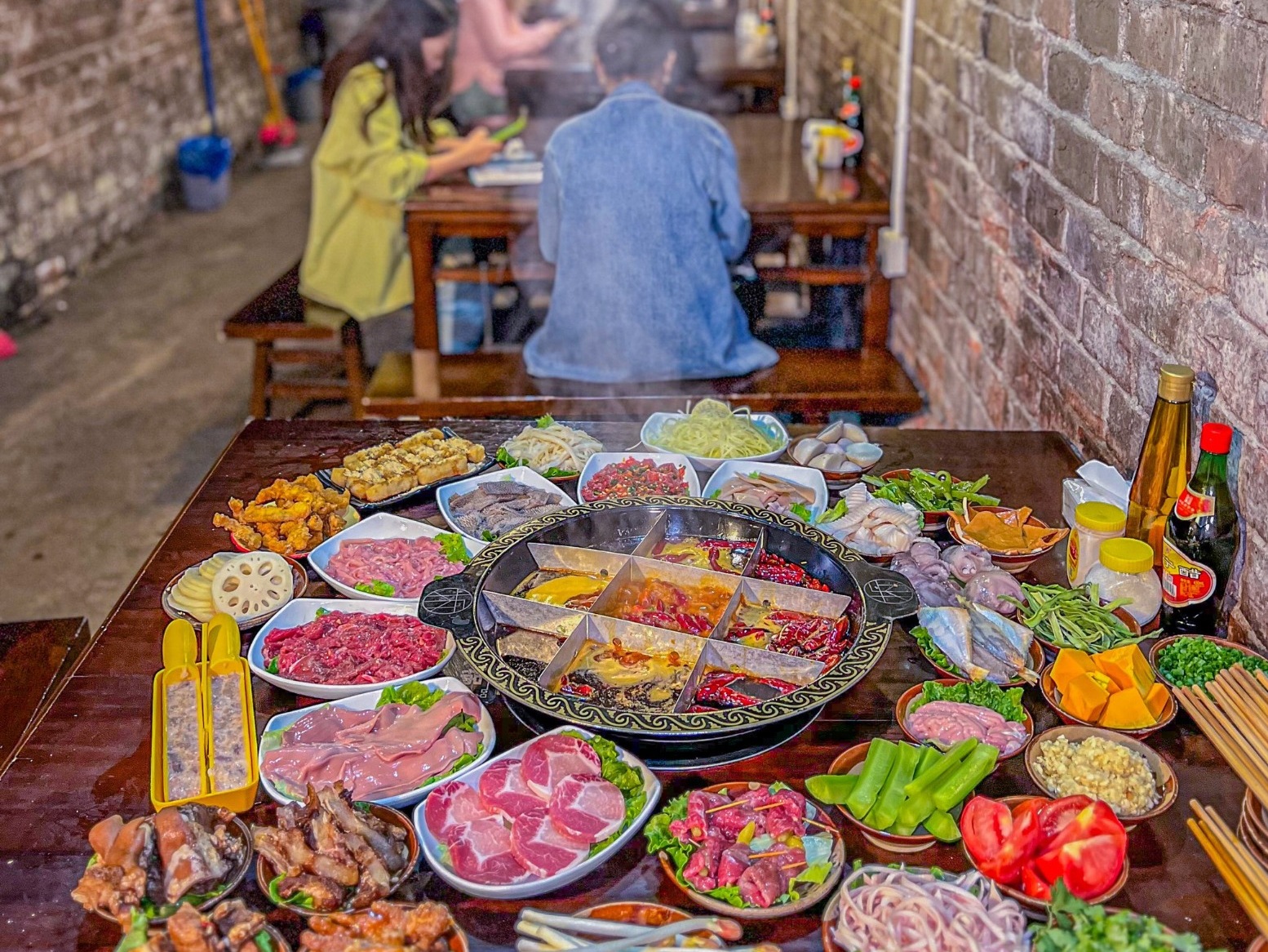 Hotpot de Chongqing dans un restaurant local